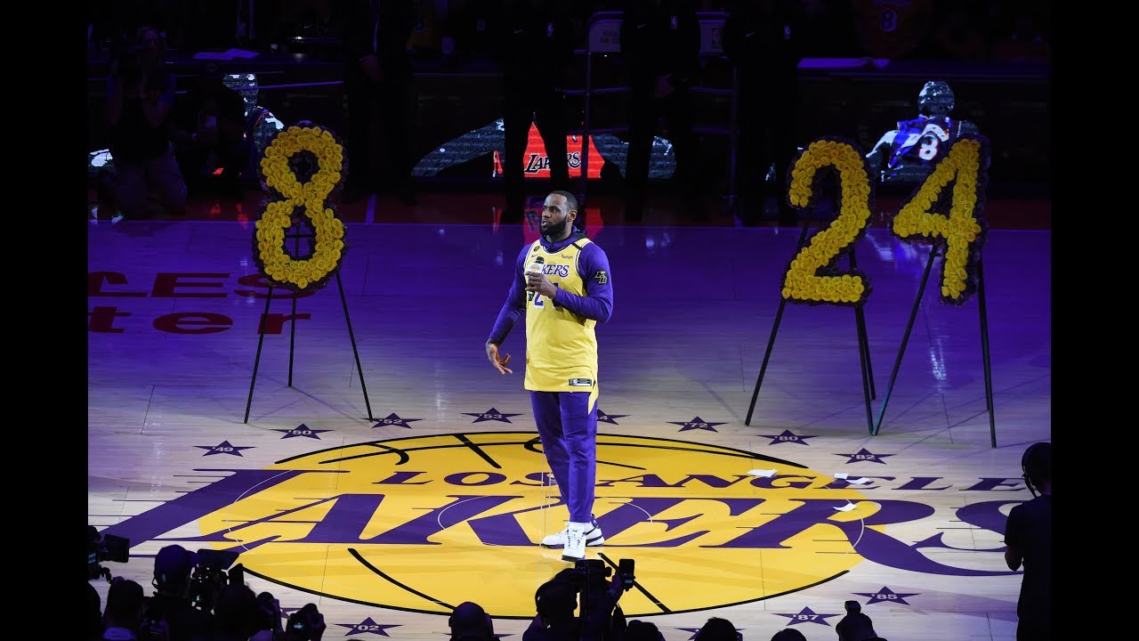 Lakers, fans salute Kobe Bryant in emotional return to Staples