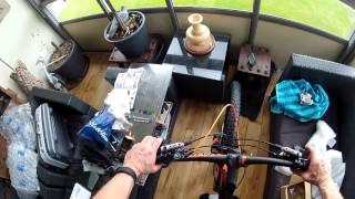 Unboxing a 2016 Scott Scale 940 from Evans Cycles UK, part two