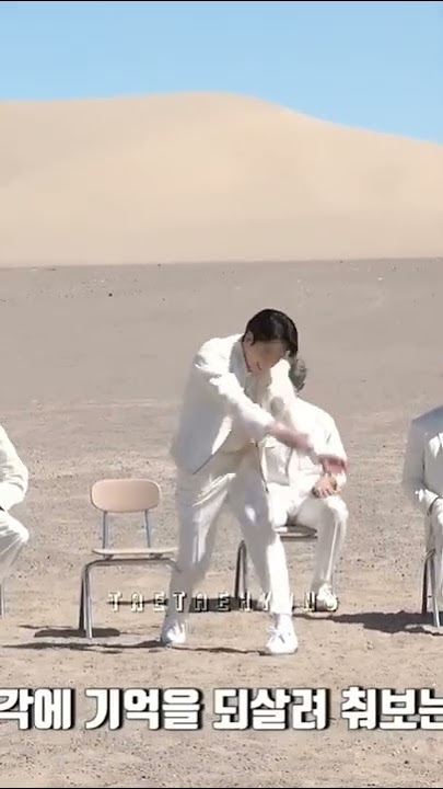 Hopekook dancing to Just One Day🥰