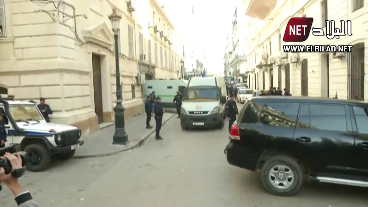 تأجيل محاكمة سلال واويحي وباقي المتورطين واعادتهم الى سجن الحراش