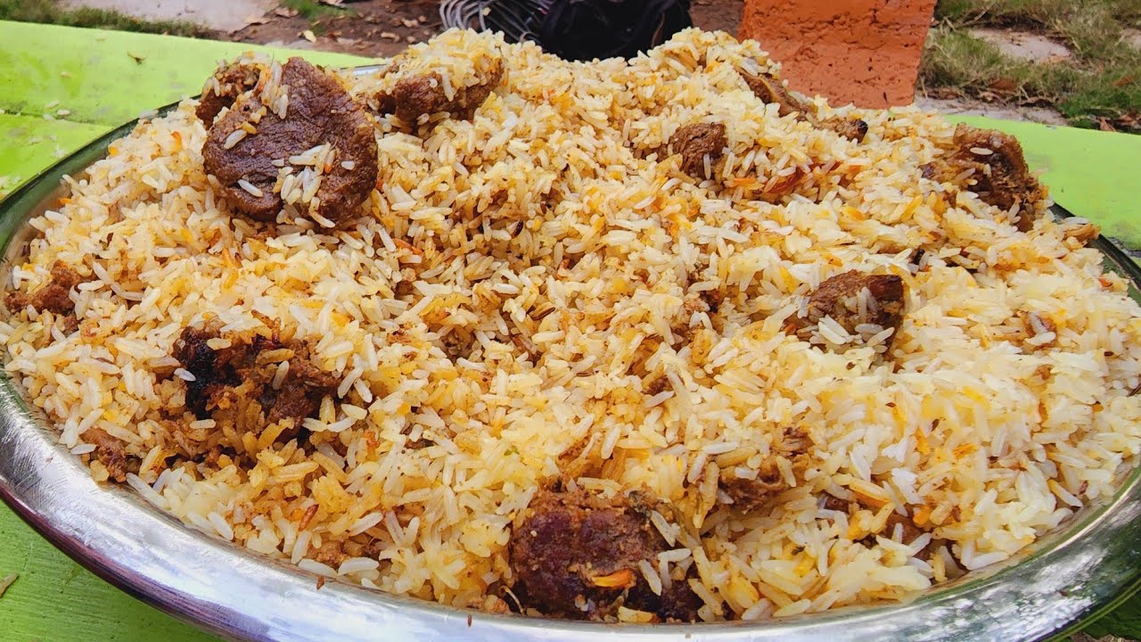 1kg Shadiyon wali bareek Chawal Ki Perfect Biryani