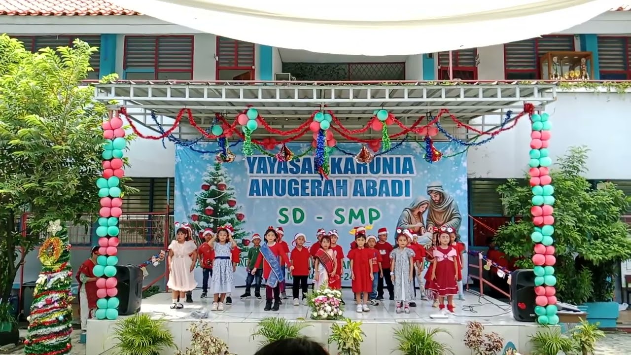 Kirana perform kelas 1 SD Anugerah Abadi Pamulang