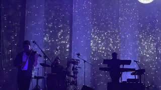 What Kinda Music - Tom Misch  (Live in Korea)