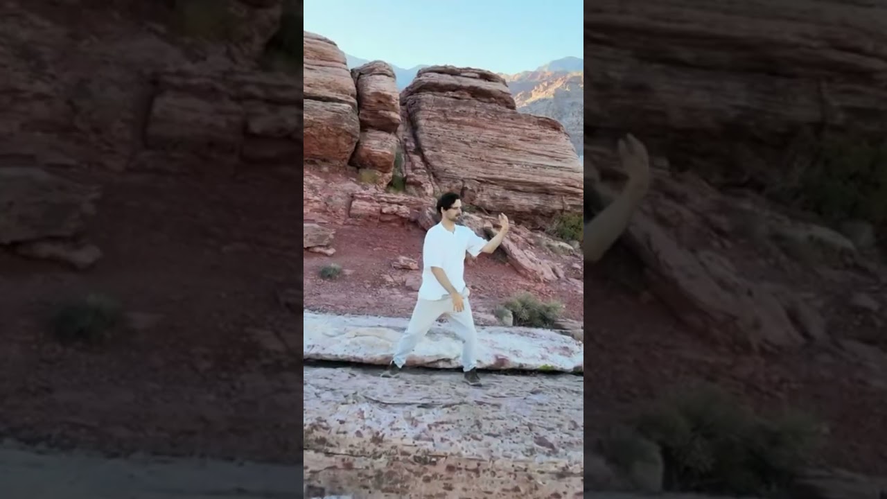 Qigong : Moving meditation, Flowstate fitness, Path of peace.  