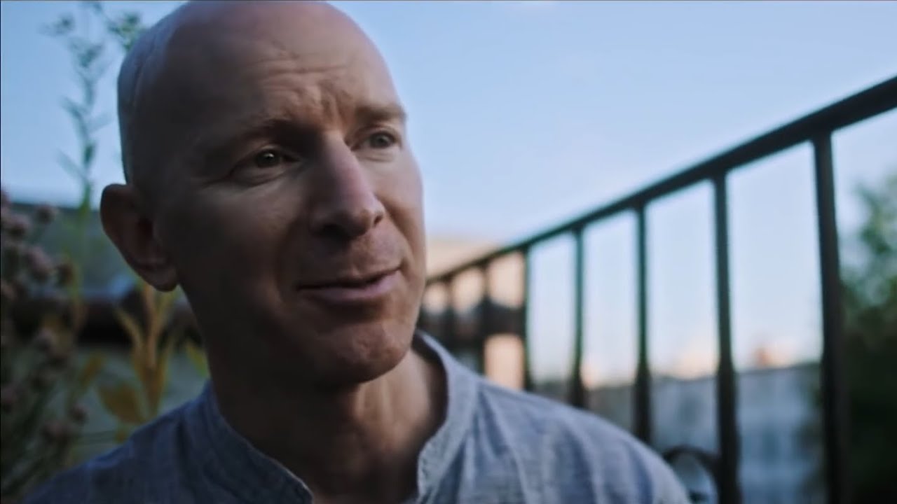 Eddie Stern.  On Yoga. The Architecture of Peace