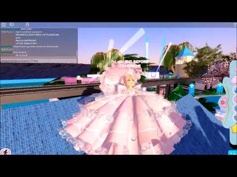 Getting The Large Train Bow Skirt In Royale High Youtube - roblox royale high large train bow skirt