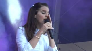 Lana Del Rey - Cruel World intro + Cola [live FULL HD]