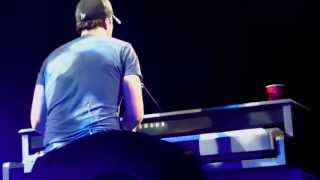 Luke Bryan - "Do I"