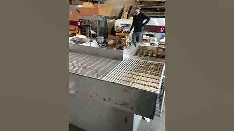 Aluminum Can and Plastic Bottle Counters With Sorting Table