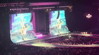 Download Lagu BLACKPINK - APT. WITH ROSÉ, JENNIE, LISA \u0026 JISOO!!! 💖 - FIRST TIME! - TORONTO N1 - JULY 22, 2025 MP3 Download Lagu BLACKPINK - APT. WITH ROSÉ, JENNIE, LISA \u0026 JISOO!!! 💖 - FIRST TIME! - TORONTO N1 - JULY 22, 2025 MP3
