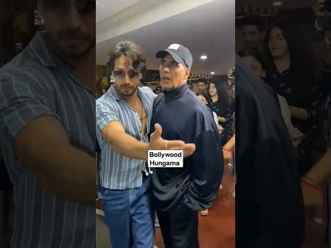 #akshaykumar & #tigershroff snapped at airport as they landed in Mumbai #bmcm #shortsvideo