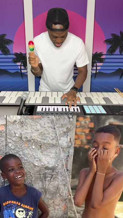 Niño brasileño cantando