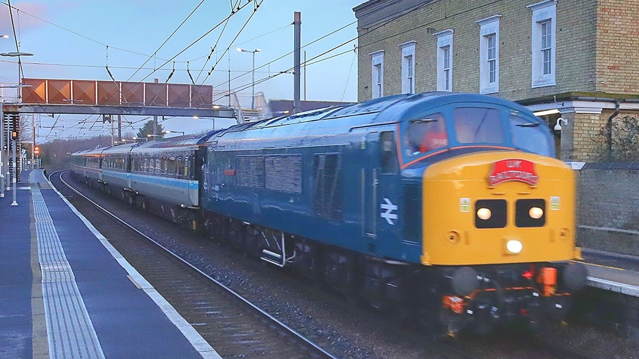 LSL 45118 works 1Z10 UK Railtours "The Peak Blinder" to Chesterfield 