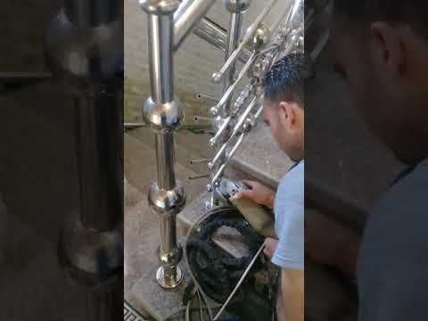 سلالم استانلس مع مجموعة المبتكرين ١