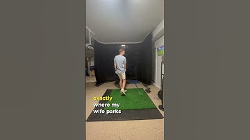 Simple Garage Golf Setup #golf #golfsimulator #golfswing