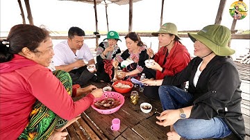 Bếp Trên Bản Lần đầu được đi Ca Nô và Ăn đặc sản đất mũi Cà Mau cùng chị Ánh Kua A Phạm Dũng SAPA TV