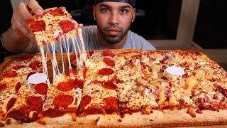(ASMR NO TALKING) GRECO PIZZA MUKBANG. THEY DON'T HAVE THIS PIZZA OUT WEST! IT'S BEEN MANY YEARS...