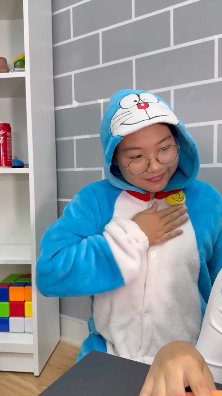 LNF - Chiếc túi thần kỳ của Đôremon || Doremon's magic bag #shorts