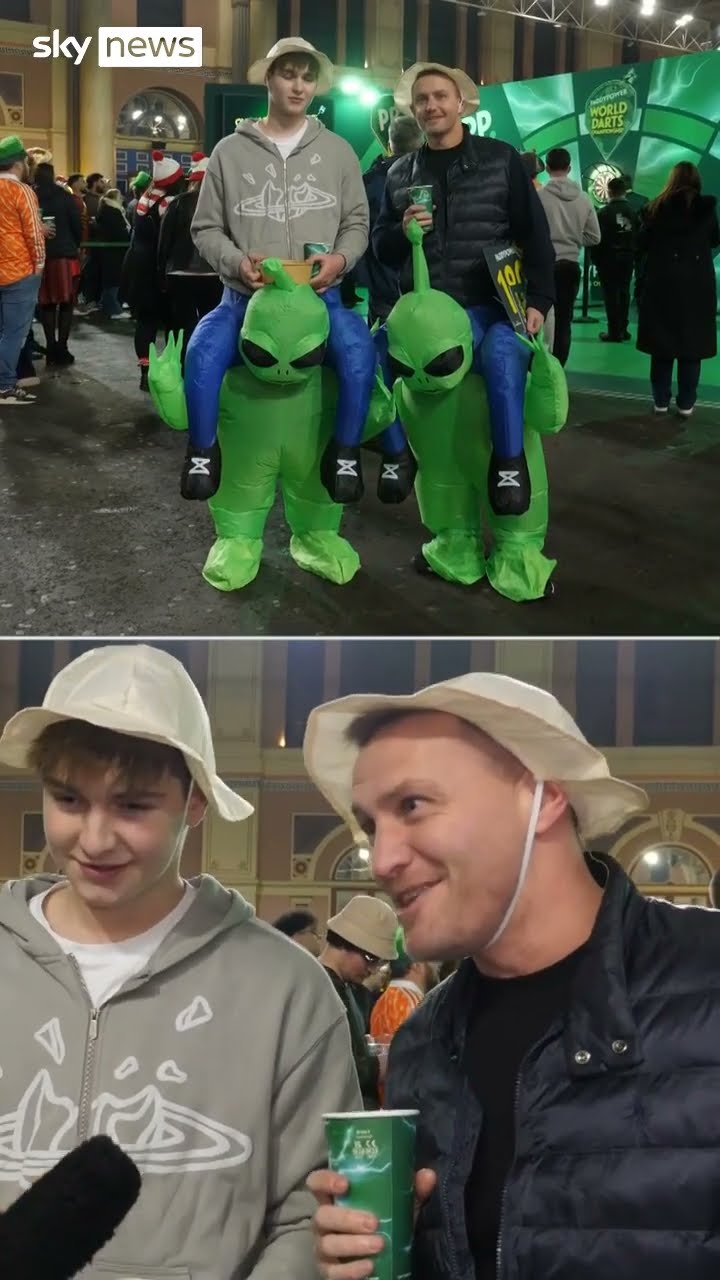 Best outfits at the World Darts Championship final