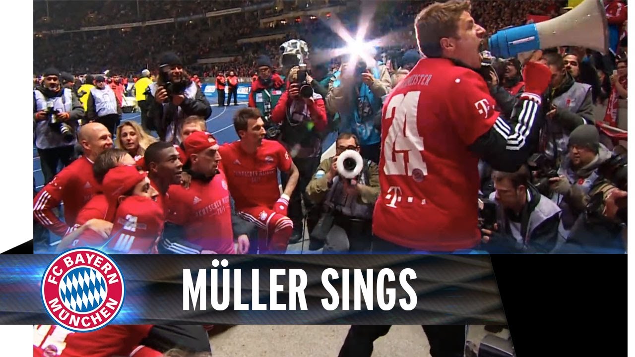 ミュラーがポルト戦後にバイエルンサポーターと歌った Humba って何