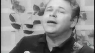 Roy Clark - 1966 - The Great Pretender chords