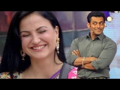 Salman Khan Talks About Elli Evram At Bigg Boss 8 LAUNCH
