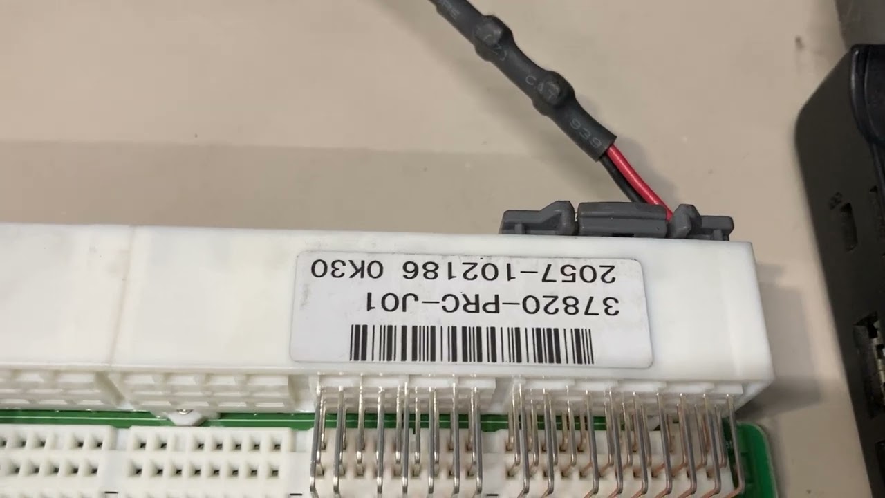 あららになります N BOXカスタム JF1【エンジンコンピュータ ECU 純正】37820-R9G-Z15