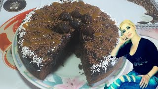 كيك يومي اقتصادي بالشوكولاتة والكراميل  كيك الإدمان والطعم خرافي // Chocolate cake recipe