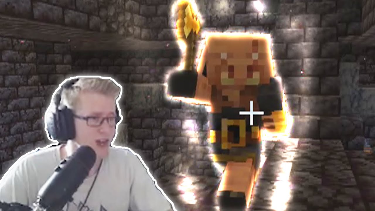 RAIDING BASTIONS! (Minecraft Stream Highlight #17)