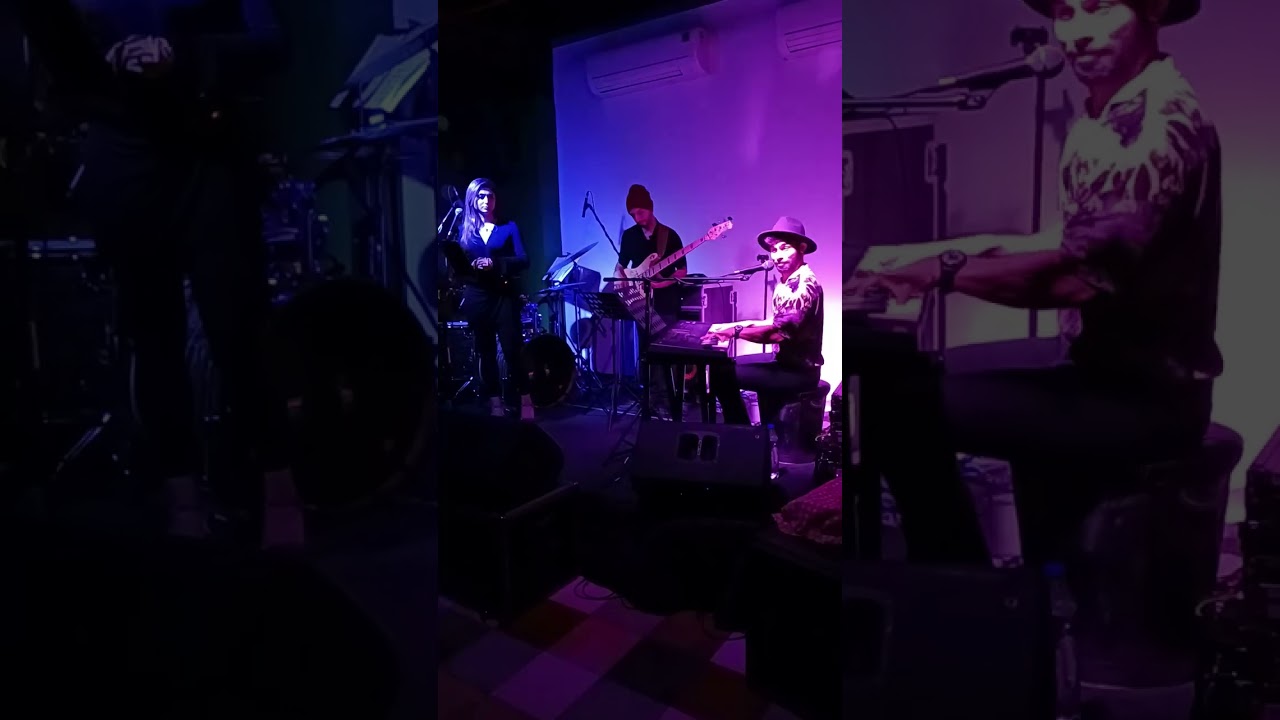 Zian B  Bonobo Devenio