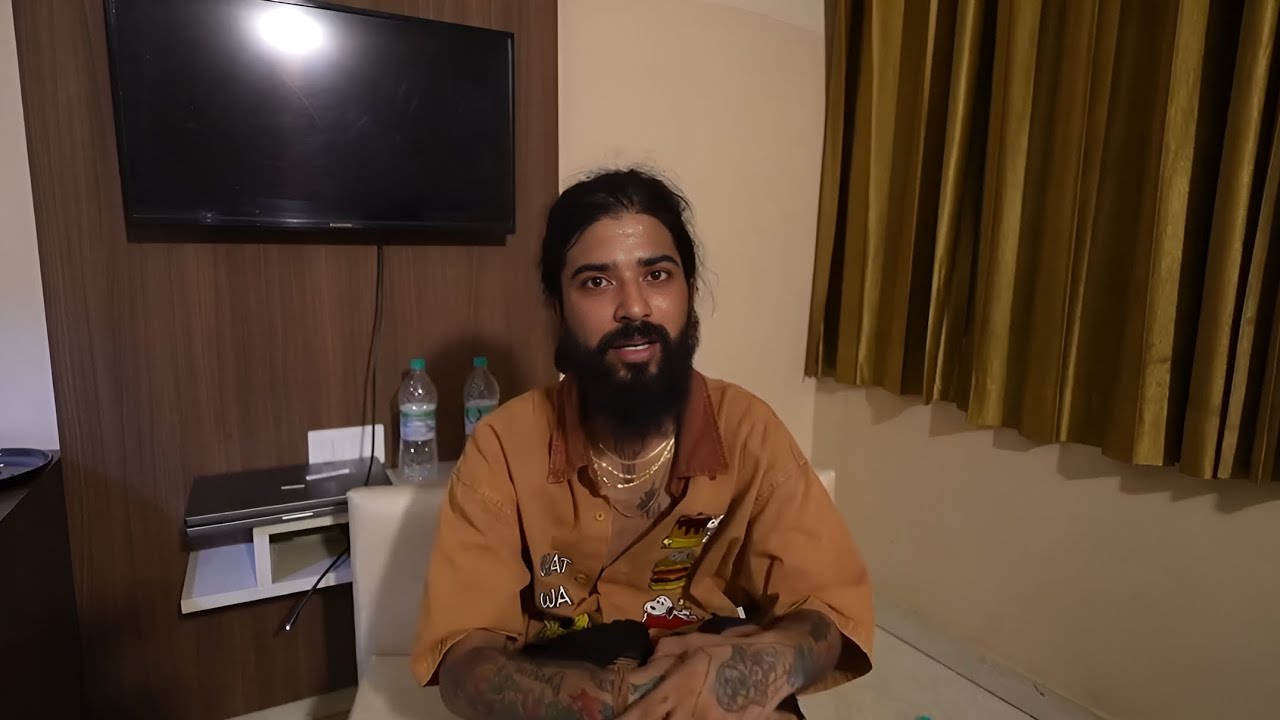 The real story of my life 😥@The UK07 Rider