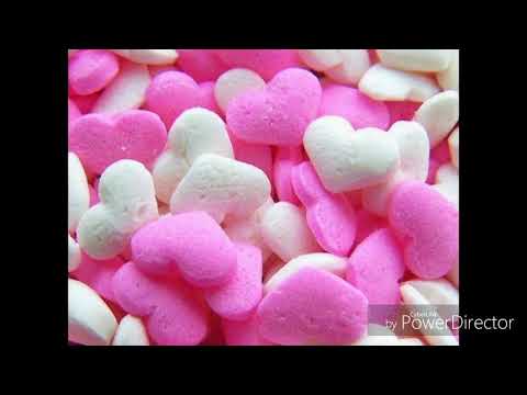 غازلتها فتبسمت