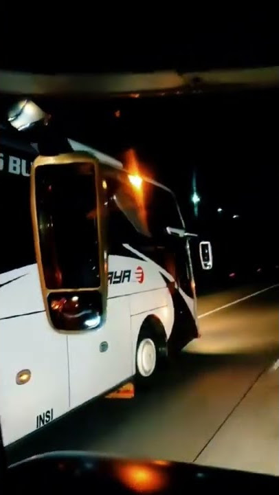 bus cinematic keren di jalan tol #shorts #story #fyp #bus