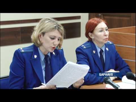 Сегодня прокурор зачитал обвинение экс-заместителю губернатора края Юрию Денисову и его жене Татьяне