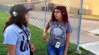 Third wheeling this couple cx