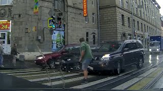 How to not drive your car, Idiots in Cars #35