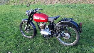 Ride &amp; Roll   Mi Val 125cc Motorcycle
