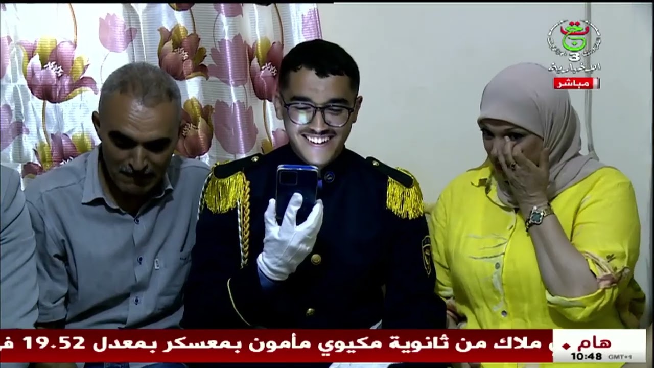 بجاية -  سعادي مؤيد من مدرسة أشبال الأمة الأول وطنيا بمعدل 19.41 في شعبة الرياضيات