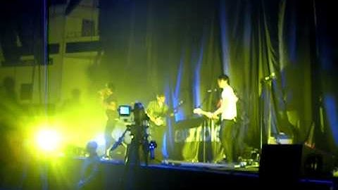 Example LIVE! Wont Go Quietly