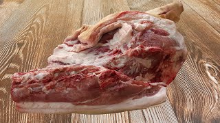 Разделка мяса задней свиной ноги на части