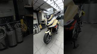 Graphic kit for NT1100
