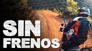 CUESTA ABAJO y SIN FRENOS 😱 LA PESADILLA DE TODO MOTOCICLISTA | Episodio 187 Vuelta al Mundo en Moto