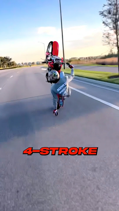 2 Stroke vs 4 Stroke Dirt Bikes 😯 #shorts
