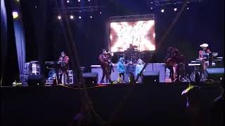 Me dan ganas de gritar - La Elegancia De Villa Victoria [EN VIVO]