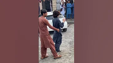 پشتو ڈانسر تفریح آرام کرنے والا خوبصورت لڑکا 