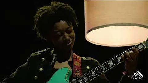 Melanie Faye Guitar Tribute to Jimi Hendrix and Ma...