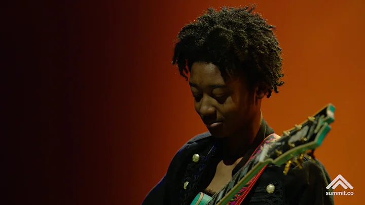 Melanie Faye Guitar Tribute to Jimi Hendrix and Ma...