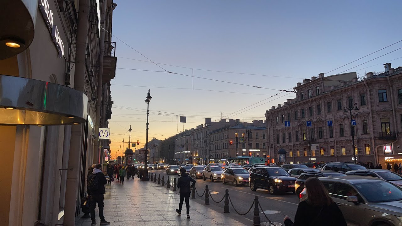 Millaista on Pietarissa? Live Nevskiltä