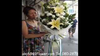 Funeral Flower Wreath (Thai Contemporary Design) : พวงหรีดดอกไม้สดผสมผสานงานไทย