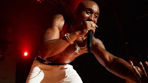 All Eyez On Me   Hit 'Em Up scene